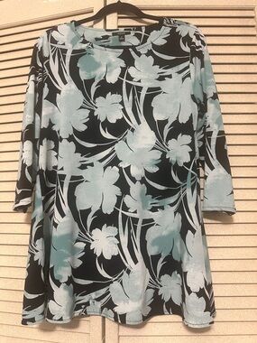 Alfani Black and Aqua Floral Swing Top